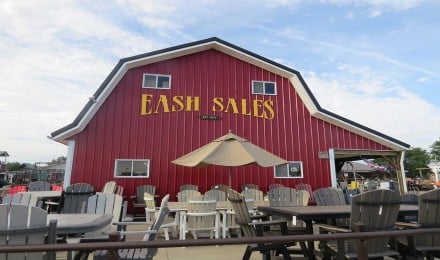 Amish Made Home Decor at Eash Sales